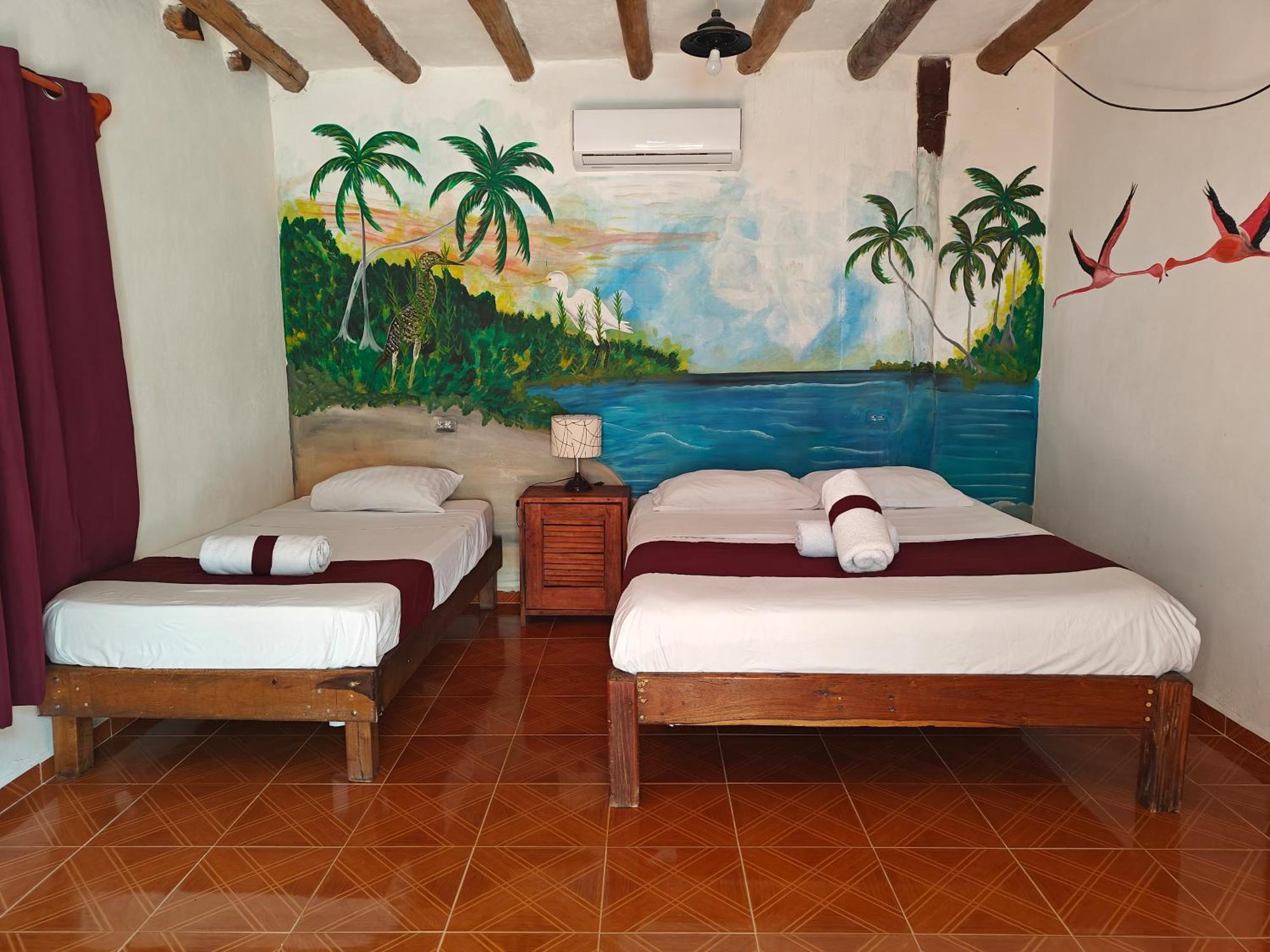 Casa Victor Avila 홀박스아일랜드 외부 사진